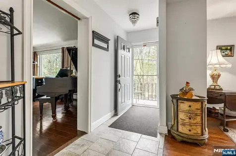 33 Brooksyde Avenue Ringwood NJ 07456