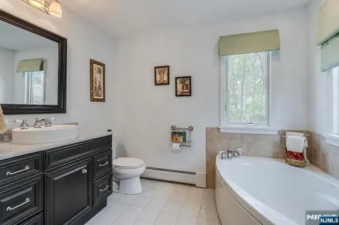 33 Brooksyde Avenue Ringwood NJ 07456