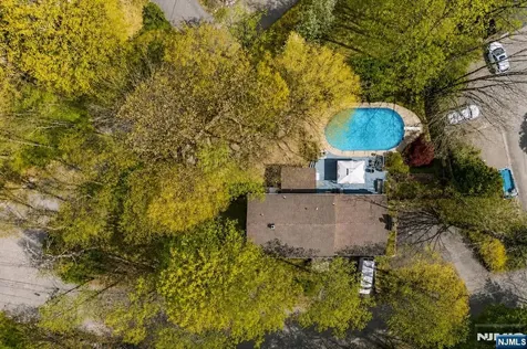 33 Brooksyde Avenue Ringwood NJ 07456