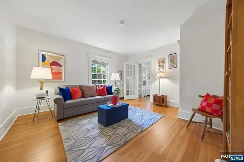 14 Holland Terrace Montclair NJ 07042