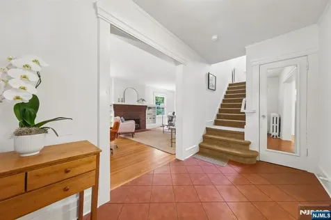 14 Holland Terrace Montclair NJ 07042