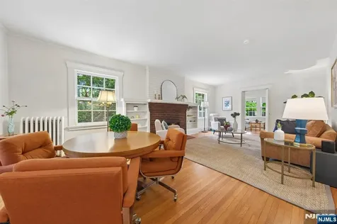 14 Holland Terrace Montclair NJ 07042
