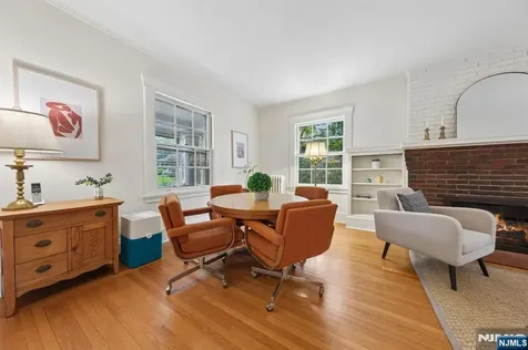 14 Holland Terrace Montclair NJ 07042