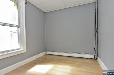 72 Newark Avenue Paterson NJ 07503