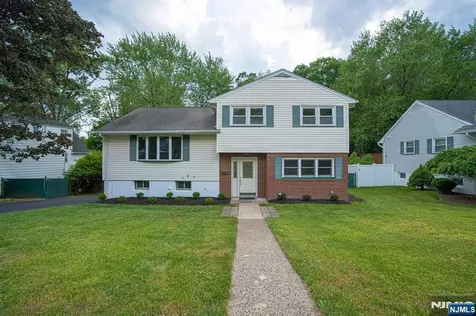 338 Main Street New Milford NJ 07646