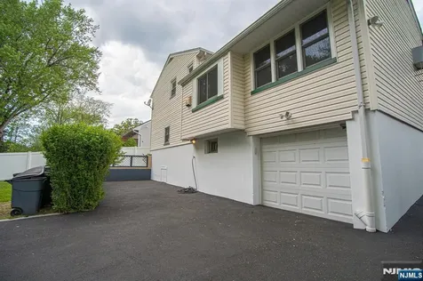 338 Main Street New Milford NJ 07646