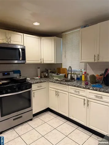 28 Burgess Place Passaic NJ 07055
