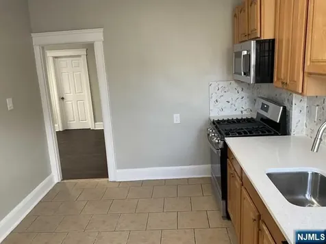 311 5th Street Fairview NJ 07022