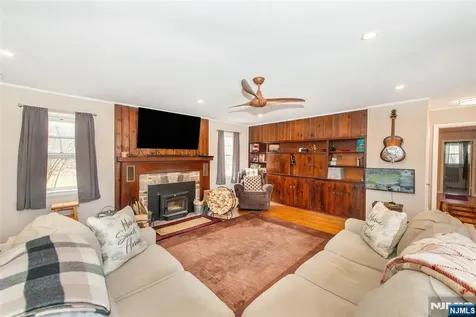 7 Stempert Road Branchville NJ 07826