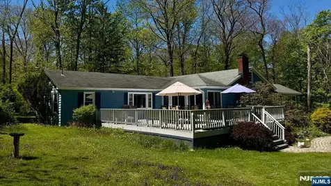 7 Stempert Road Branchville NJ 07826