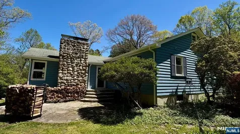 7 Stempert Road Branchville NJ 07826