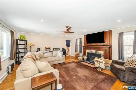 7 Stempert Road Branchville NJ 07826