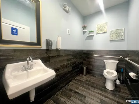 236-238 Main Street Ridgefield Park NJ 07660