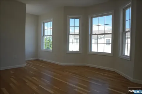 66 Terhune Lodi NJ 07644