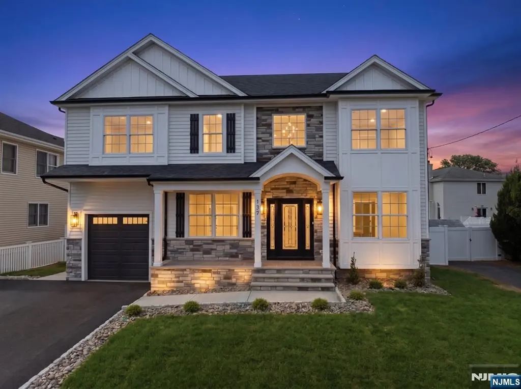 137 Platt Avenue Saddle Brook NJ 07663