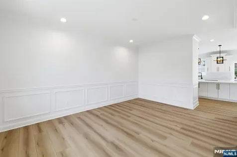 137 Platt Avenue Saddle Brook NJ 07663