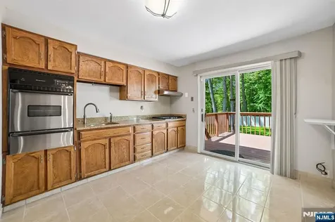 743 Wood Avenue Edison NJ 08820