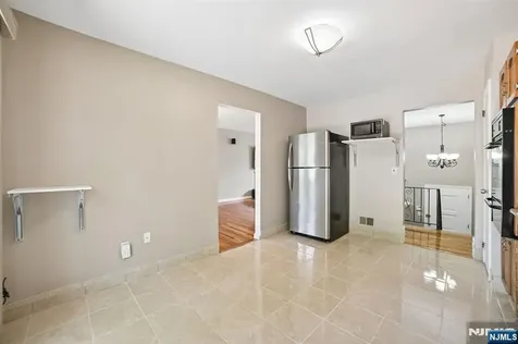 743 Wood Avenue Edison NJ 08820