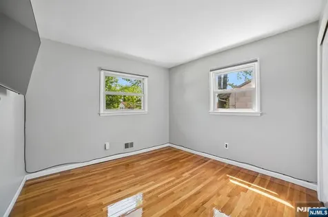 743 Wood Avenue Edison NJ 08820