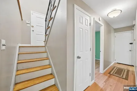 743 Wood Avenue Edison NJ 08820