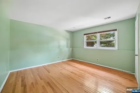 743 Wood Avenue Edison NJ 08820