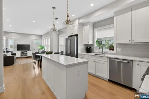 29B Blaine Street Millburn NJ 07041