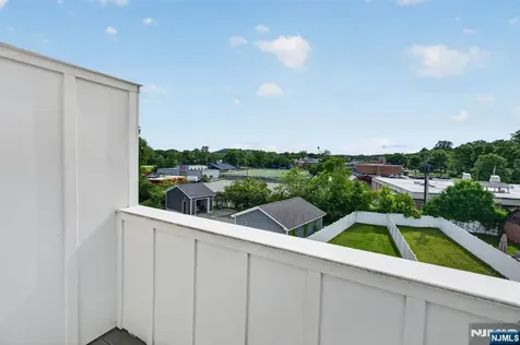 29B Blaine Street Millburn NJ 07041