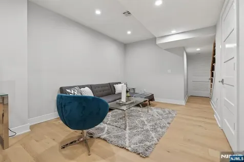 29B Blaine Street Millburn NJ 07041