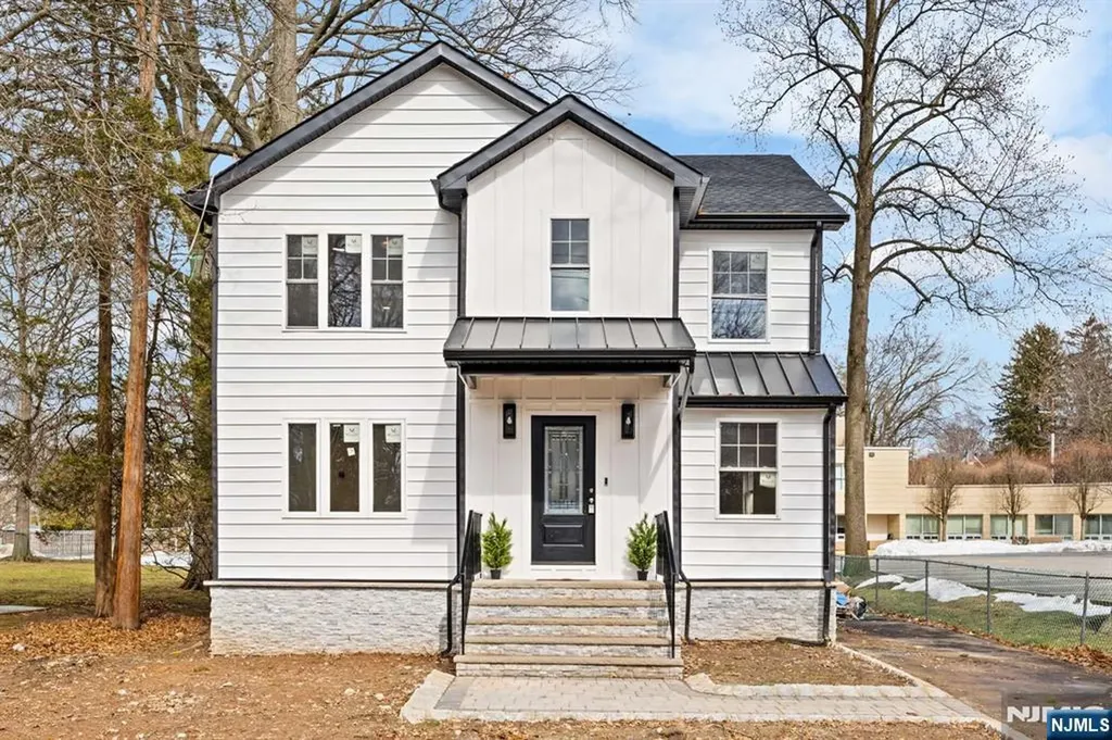 57 E Hudson Avenue Englewood NJ 07631