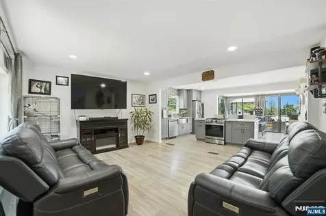 23 Moore Road West Milford NJ 07480
