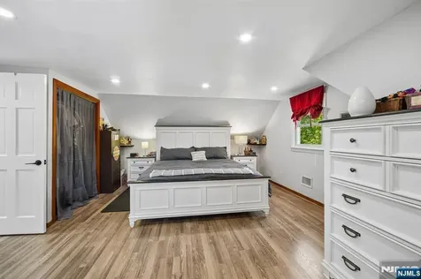 23 Moore Road West Milford NJ 07480