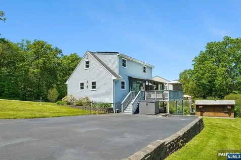 23 Moore Road West Milford NJ 07480