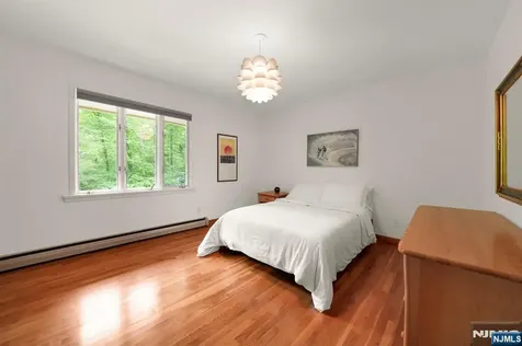 235 Brook Valley Road Montville Township NJ 07082