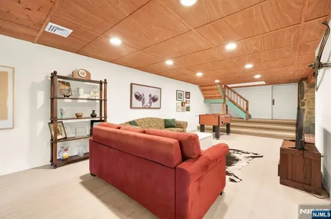 235 Brook Valley Road Montville Township NJ 07082