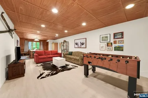 235 Brook Valley Road Montville Township NJ 07082