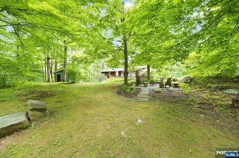 235 Brook Valley Road Montville Township NJ 07082