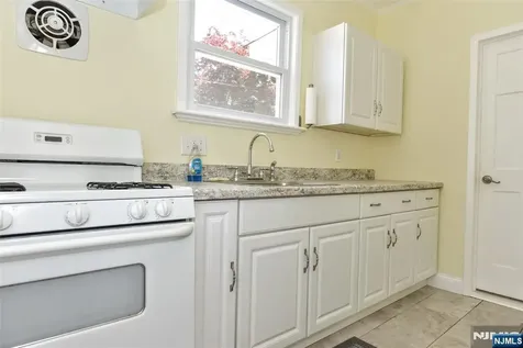52 Central Avenue Butler Borough NJ 07405