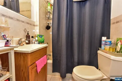 52 Central Avenue Butler Borough NJ 07405