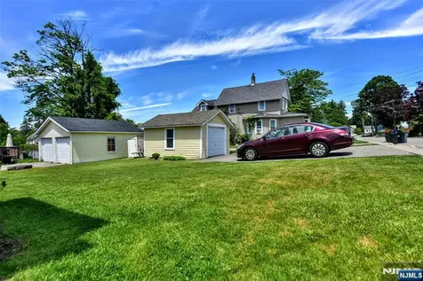 52 Central Avenue Butler Borough NJ 07405