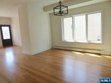 427 Westview Place Fort Lee NJ 07024