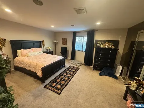 76 Metro Vista Hawthorne NJ 07506