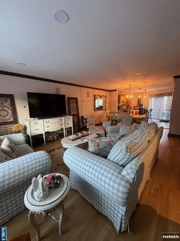 76 Metro Vista Hawthorne NJ 07506