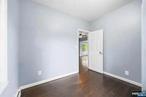 16 Morsemere Road West Milford NJ 07421