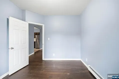 16 Morsemere Road West Milford NJ 07421