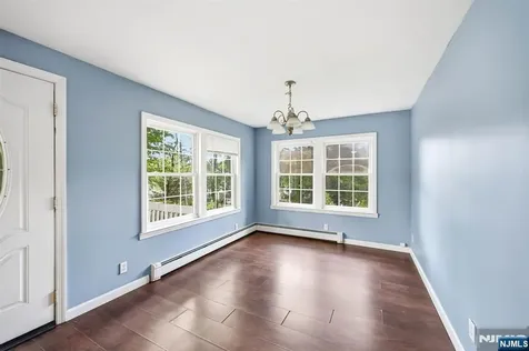 16 Morsemere Road West Milford NJ 07421