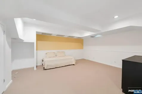 104 Clarken Drive West Orange NJ 07052