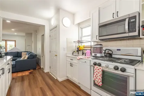 344 Valley Brook Avenue Lyndhurst NJ 07071