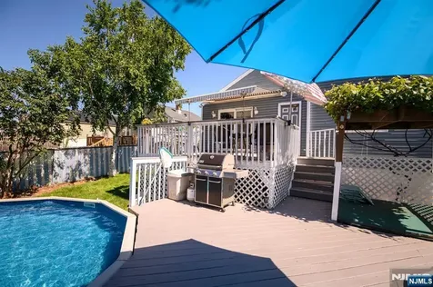 271 S Boulevard Saddle Brook NJ 07663
