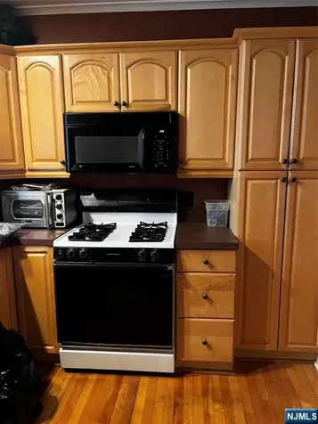 8 Beach Road Verona NJ 07044