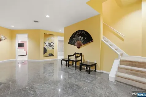 1 Timber Rock Court Cedar Grove NJ 07009